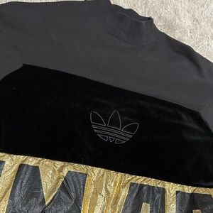 Adidas long turtle neck. Size XS